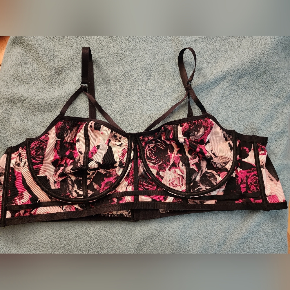 Torrid bra size 6